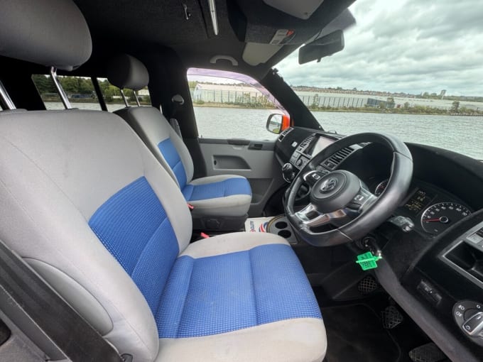 2025 Volkswagen Transporter