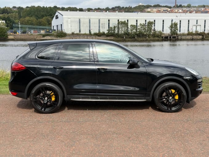 2025 Porsche Cayenne