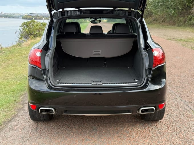 2025 Porsche Cayenne