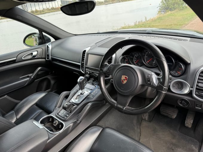 2025 Porsche Cayenne