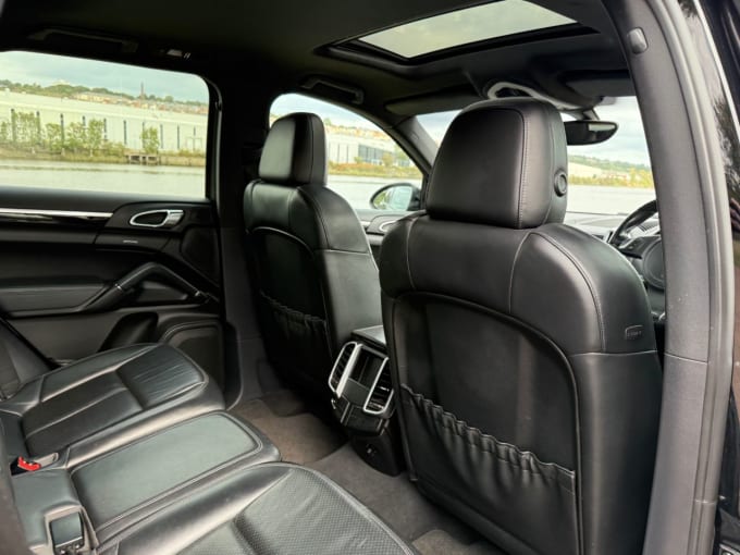 2025 Porsche Cayenne