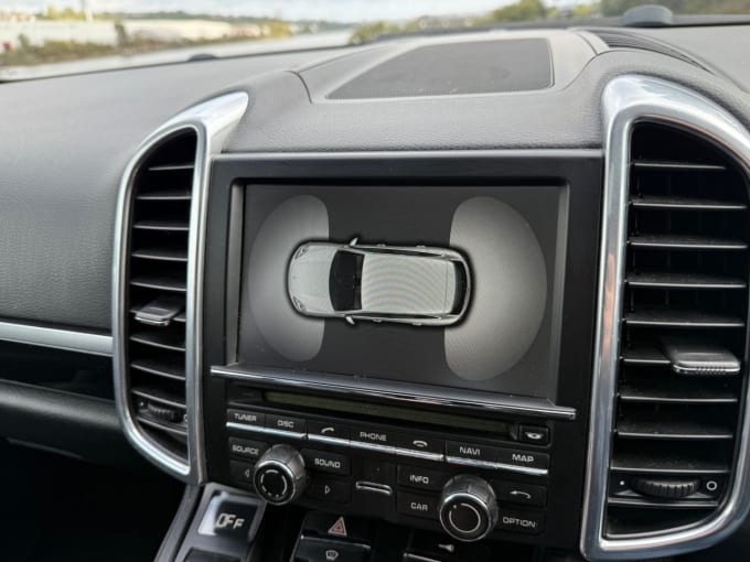 2025 Porsche Cayenne