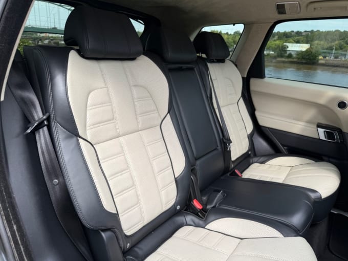 2025 Land Rover Range Rover Sport