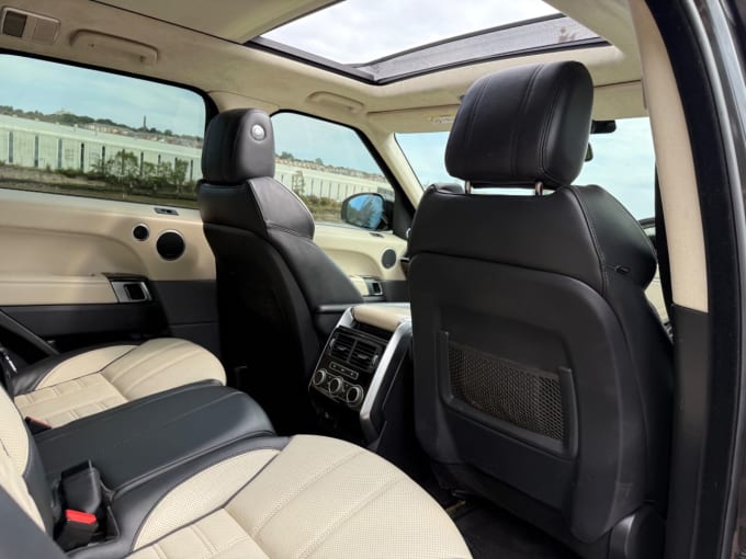 2025 Land Rover Range Rover Sport