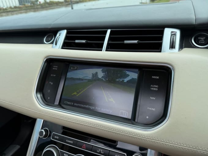 2025 Land Rover Range Rover Sport