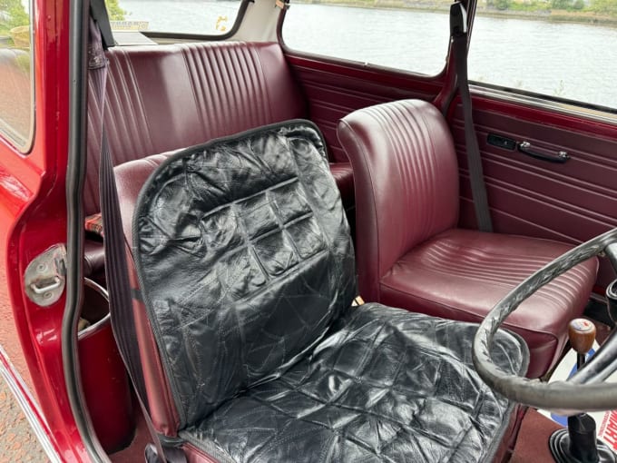 2025 Morris Mini