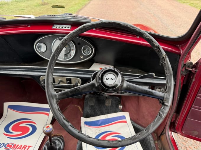 2025 Morris Mini