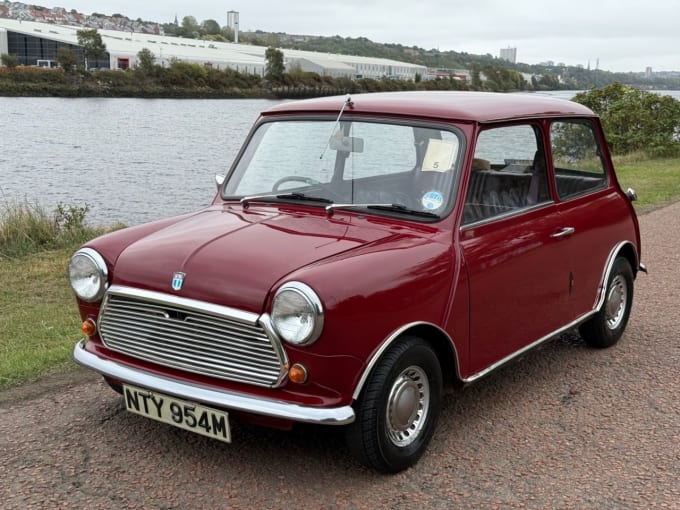 2025 Morris Mini