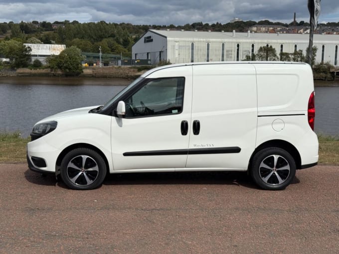 2025 Fiat Doblo