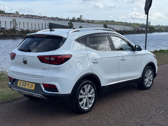 2025 Mg Mg Zs