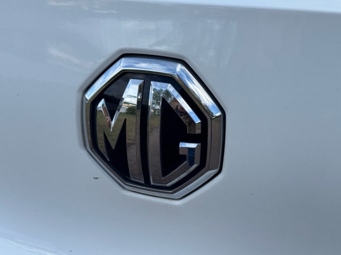 2025 Mg Mg Zs