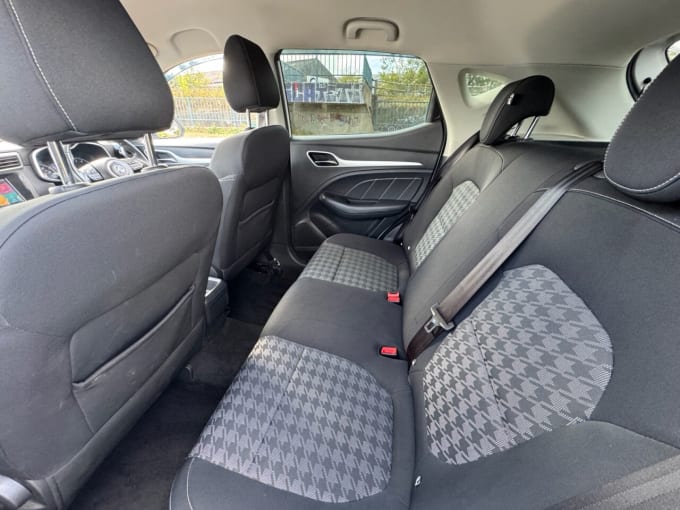 2025 Mg Mg Zs