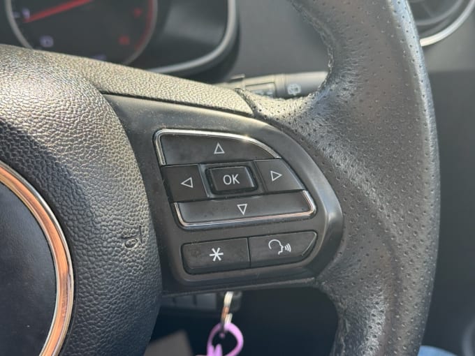 2025 Mg Mg Zs