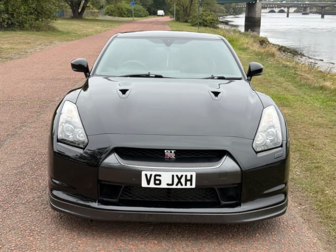 2025 Nissan Gt-r