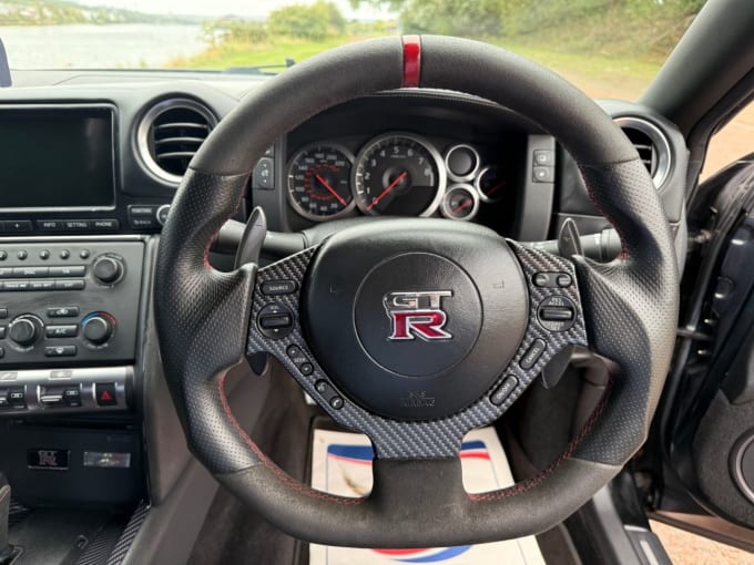 2025 Nissan Gt-r