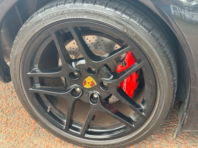 2025 Porsche 911