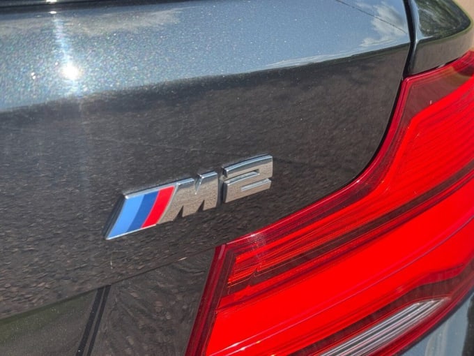 2025 BMW M2