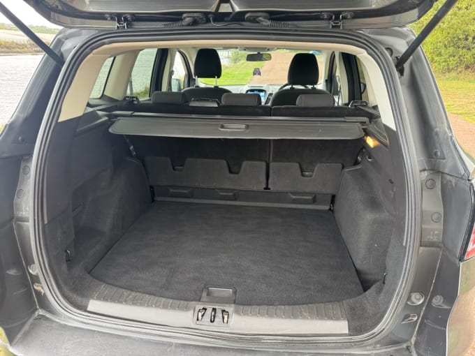 2025 Ford Kuga