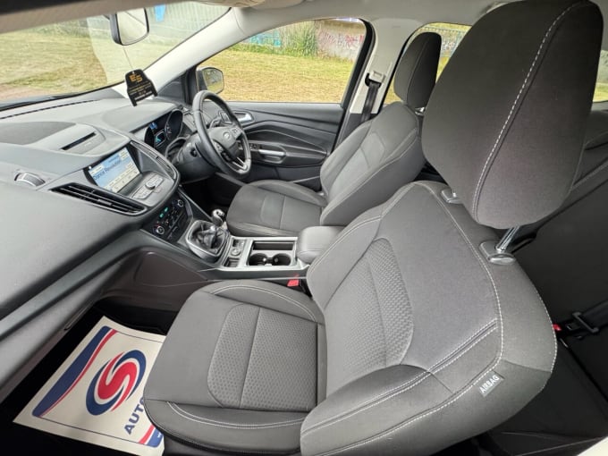 2025 Ford Kuga