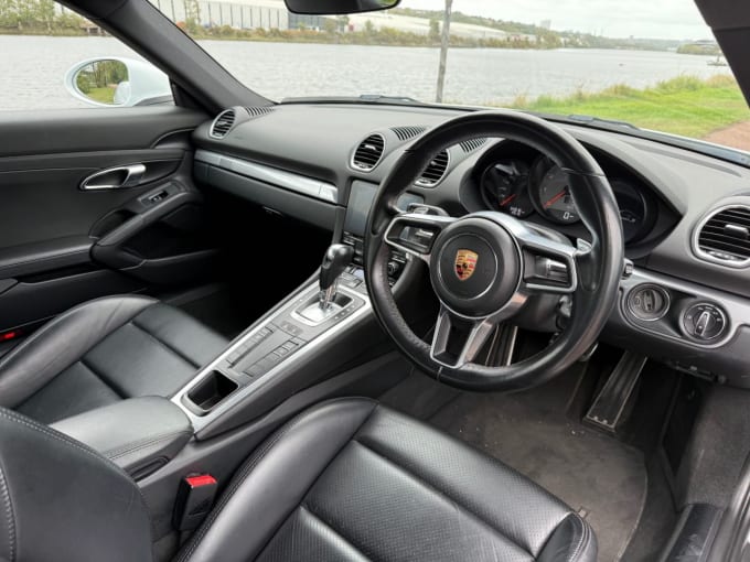 2025 Porsche 718 Cayman