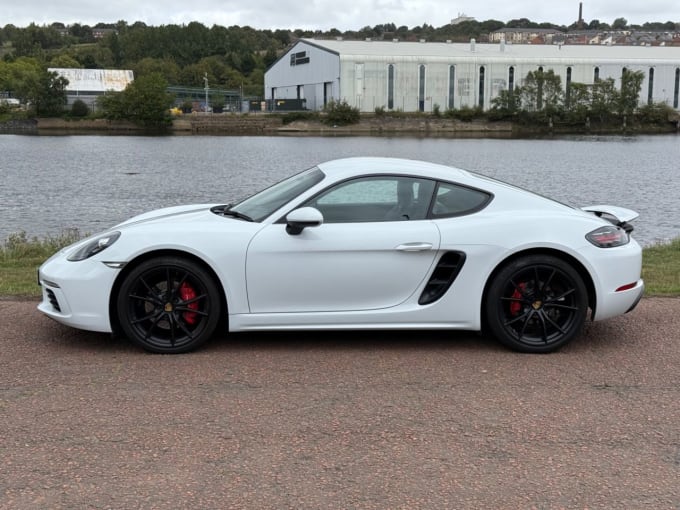2025 Porsche 718 Cayman