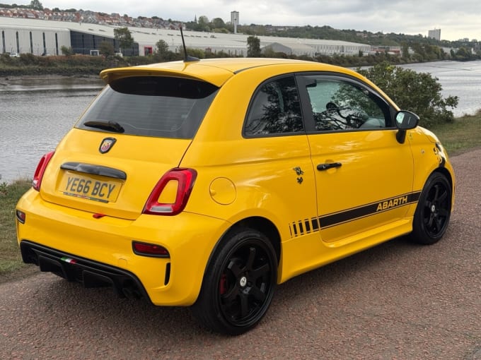 2025 Abarth 595
