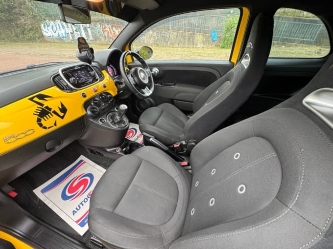 2025 Abarth 595