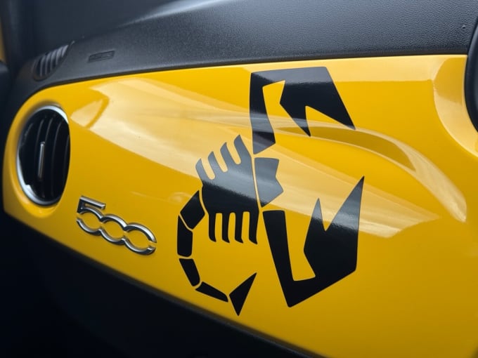 2025 Abarth 595