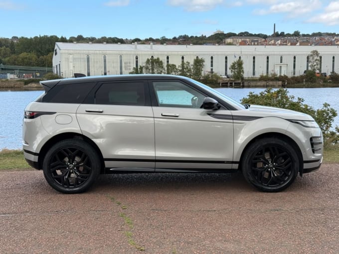 2025 Land Rover Range Rover Evoque