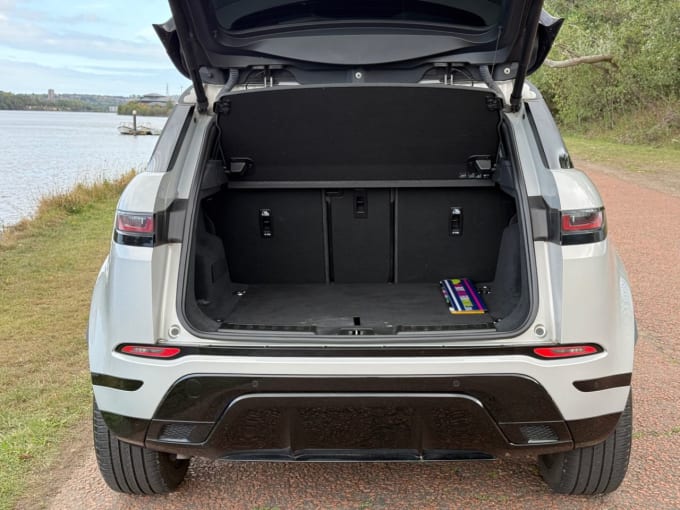 2025 Land Rover Range Rover Evoque