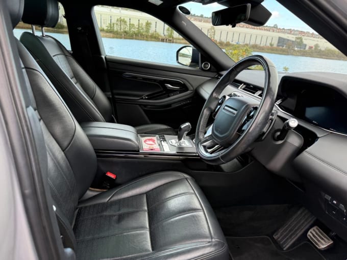 2025 Land Rover Range Rover Evoque