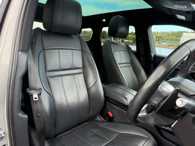 2025 Land Rover Range Rover Evoque