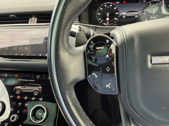 2025 Land Rover Range Rover Evoque
