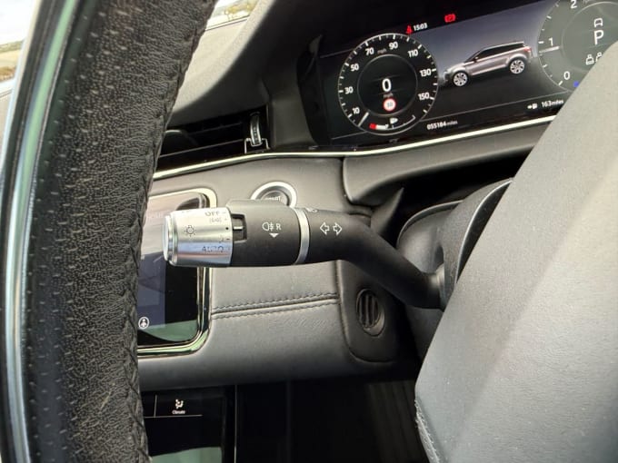 2025 Land Rover Range Rover Evoque
