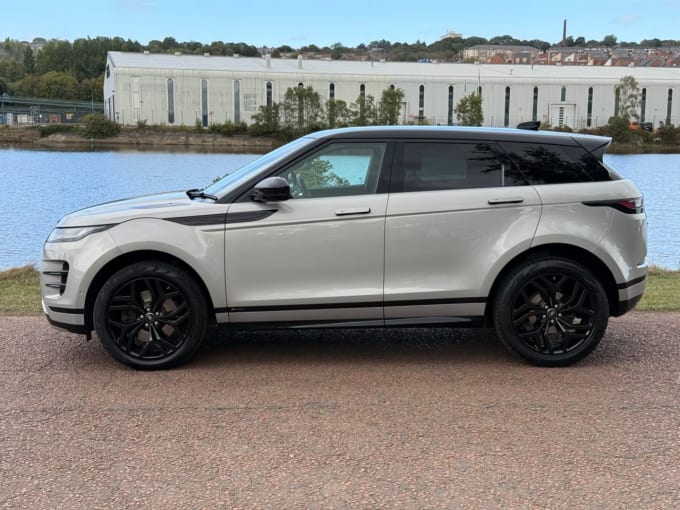 2025 Land Rover Range Rover Evoque