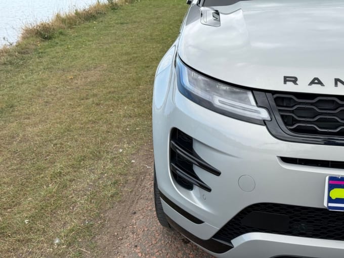 2025 Land Rover Range Rover Evoque