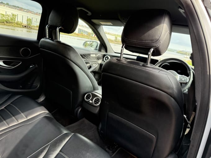 2025 Mercedes-benz C-class