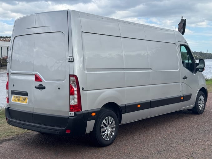 2025 Vauxhall Movano