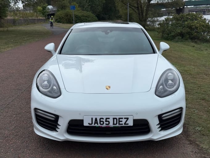 2025 Porsche Panamera Turbo S