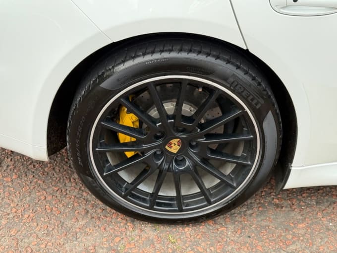 2025 Porsche Panamera Turbo S