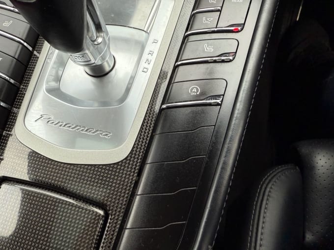 2025 Porsche Panamera Turbo S