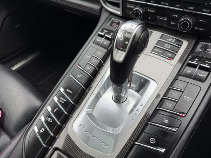 2025 Porsche Panamera Turbo S