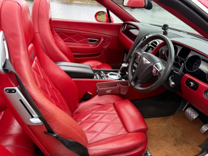 2025 Bentley Continental