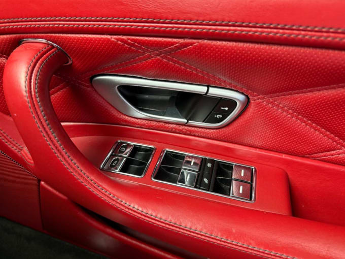 2025 Bentley Continental