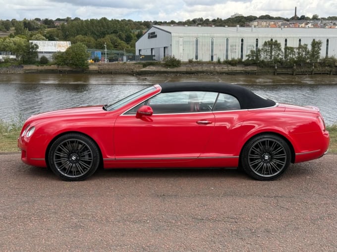 2025 Bentley Continental