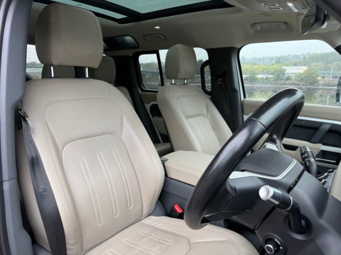 2025 Land Rover Defender