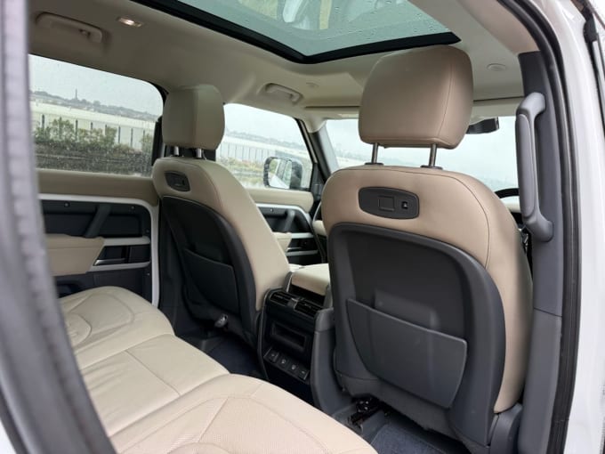 2025 Land Rover Defender