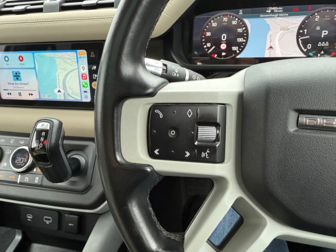 2025 Land Rover Defender