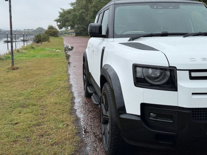 2025 Land Rover Defender