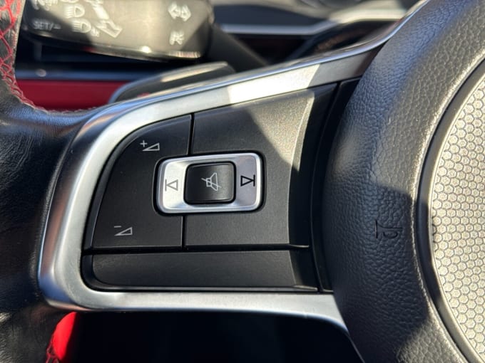 2019 Volkswagen Polo